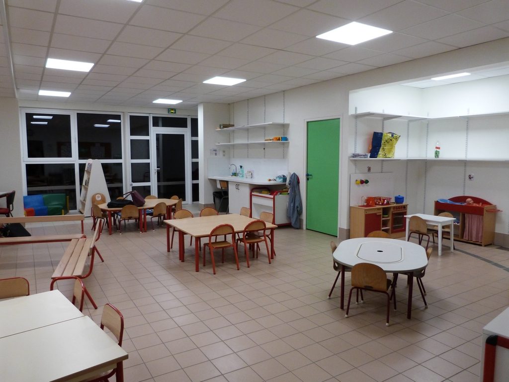 une salle de classe de l'école des Erables à Dormans