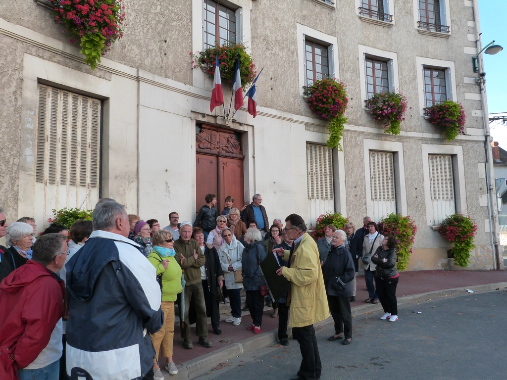 La mairie et son histoire, lors des Journées Européennes du patrimoine à Dormans lors des Journées Européennes du patrimoine à Dormans